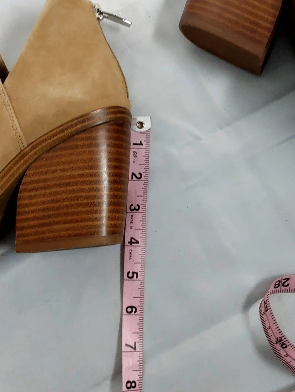 vince camuto gigietta bootie